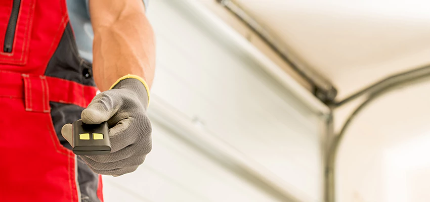 Residential Garage Door Security in Castaic, California