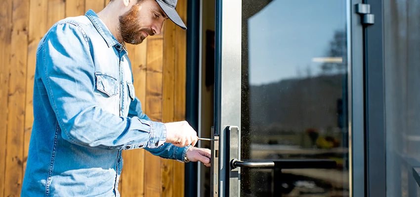 Frameless Glass Storefront Door Locks Replacement in Castaic, CA