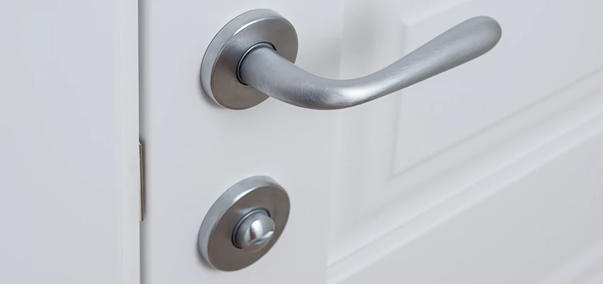 Single-Occupancy Restroom Locks Repair in Castaic, California