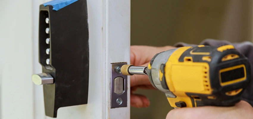 Eviction Locksmith For Key Duplication in Castaic, California